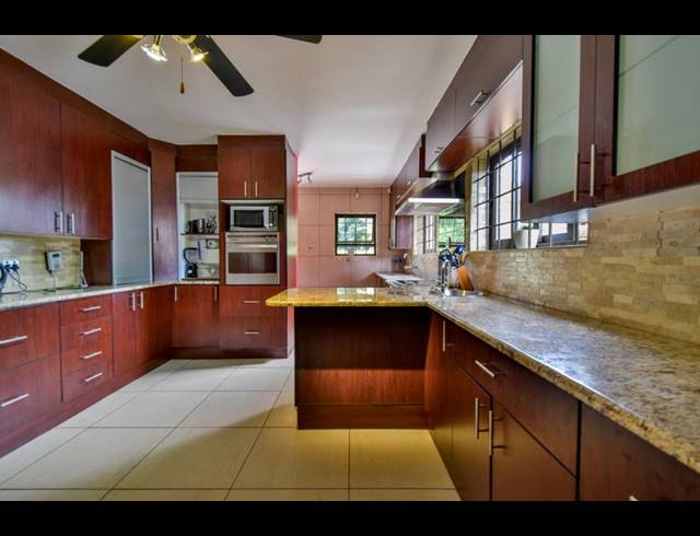 5 BEDROOM HOUSE FOR SALE IN GEZINA